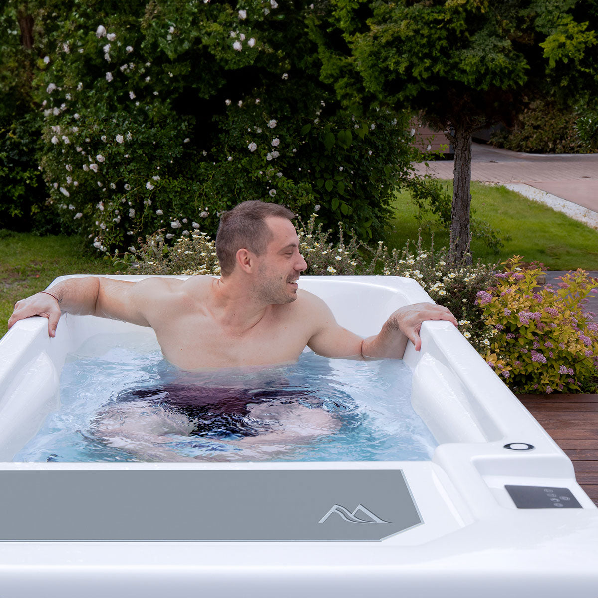 Iceland Pro Cold Plunge