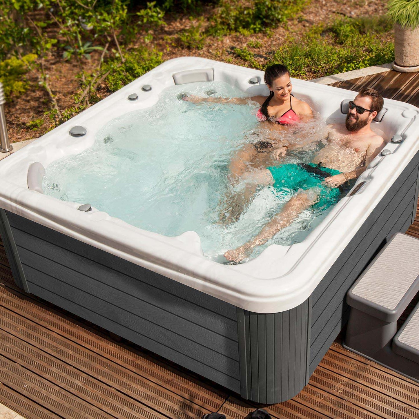 Milano Life P&P Scandi Hot Tub