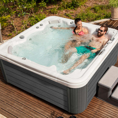 Milano Life P&P Scandi Hot Tub